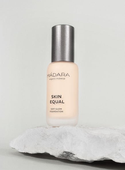 best foundation for dry skin