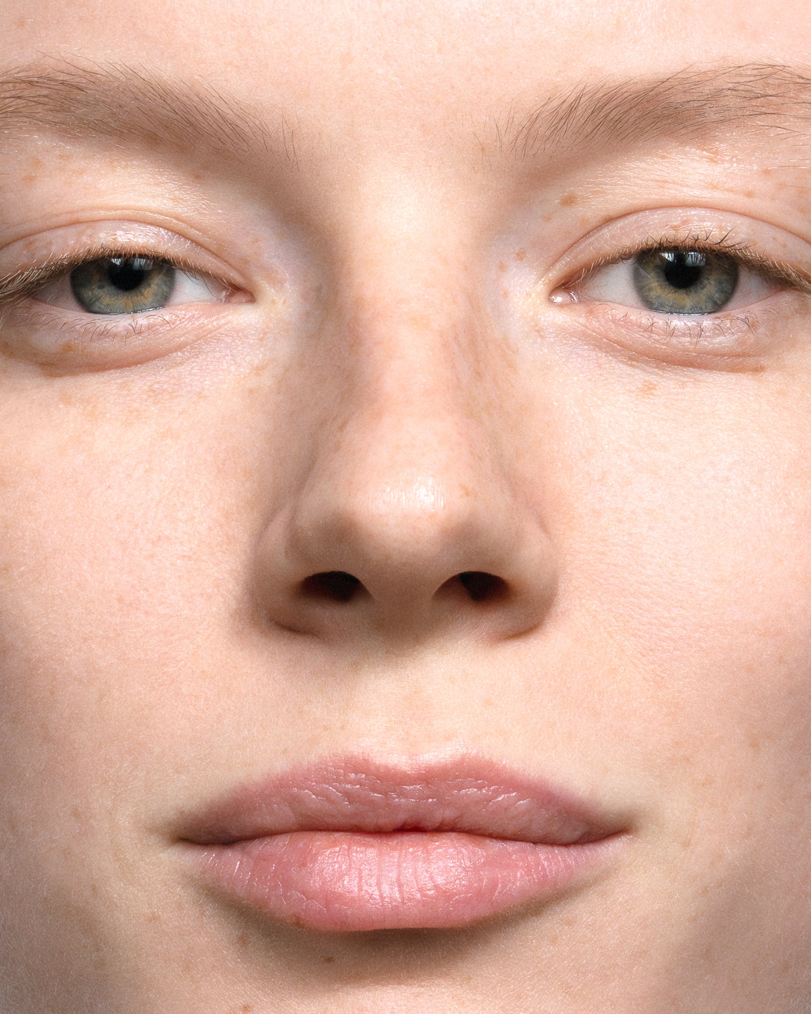 Hyaluron Tinted Serum | MÁDARA