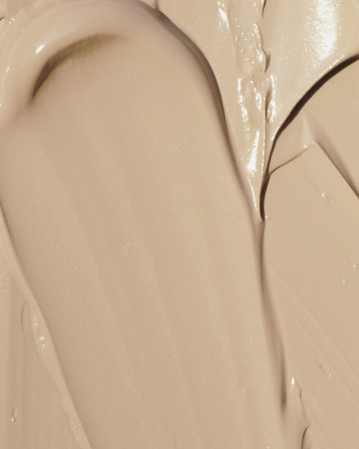 MADARA CC cream beige texture