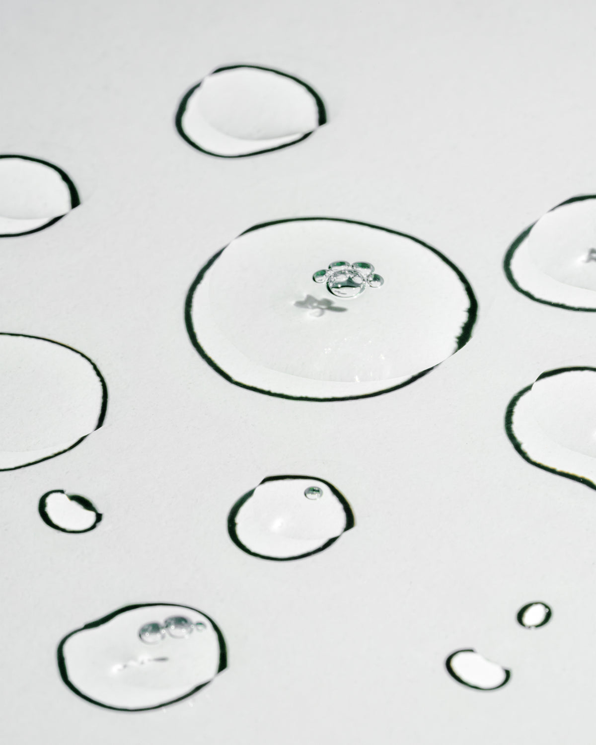 Texture close-up of MÁDARA Organic Skincare omega 3 6 9 A3263 �swatch demonstrates consistency and finish.