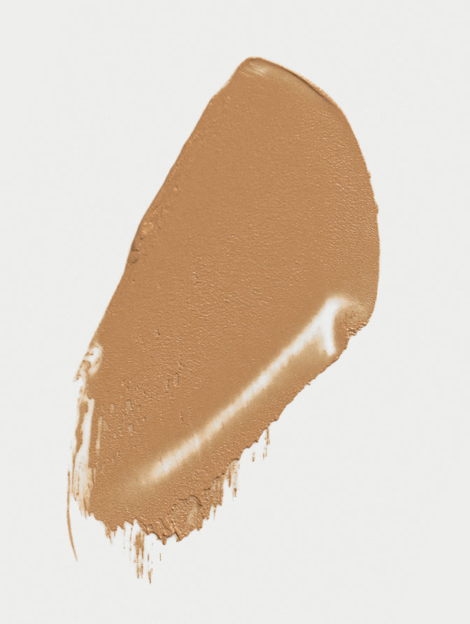 Close-up of Madara CC GO shade olive